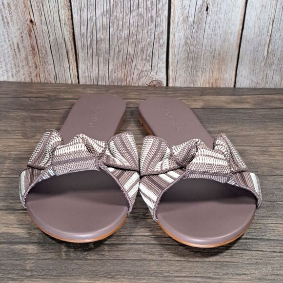 Rothys The Knot Taupe Stripe Slip on Flat Sandals Women's Size 8 (NWOB) - Picture 2 of 8